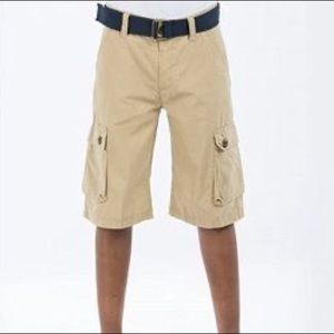 Boys Levi’s Cargo shorts.